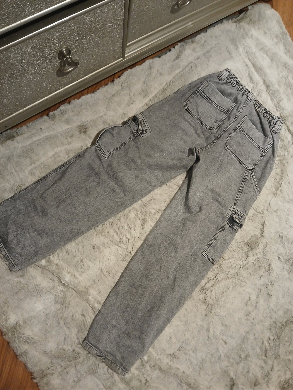 Garage Women's Light Gray Cargo Jeans - Picture 4 of 5